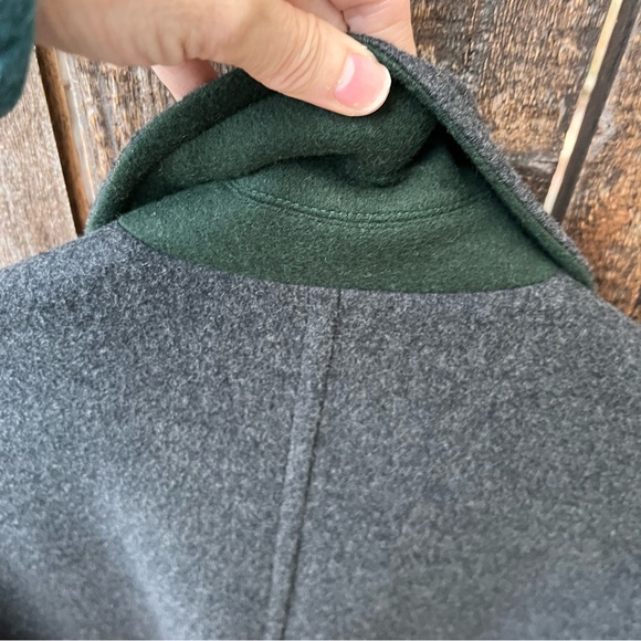Lodenfrey 100% Virgin Wool Overcoat In Charcoal Gray With Hunter Green Accents - Picture 5 of 16